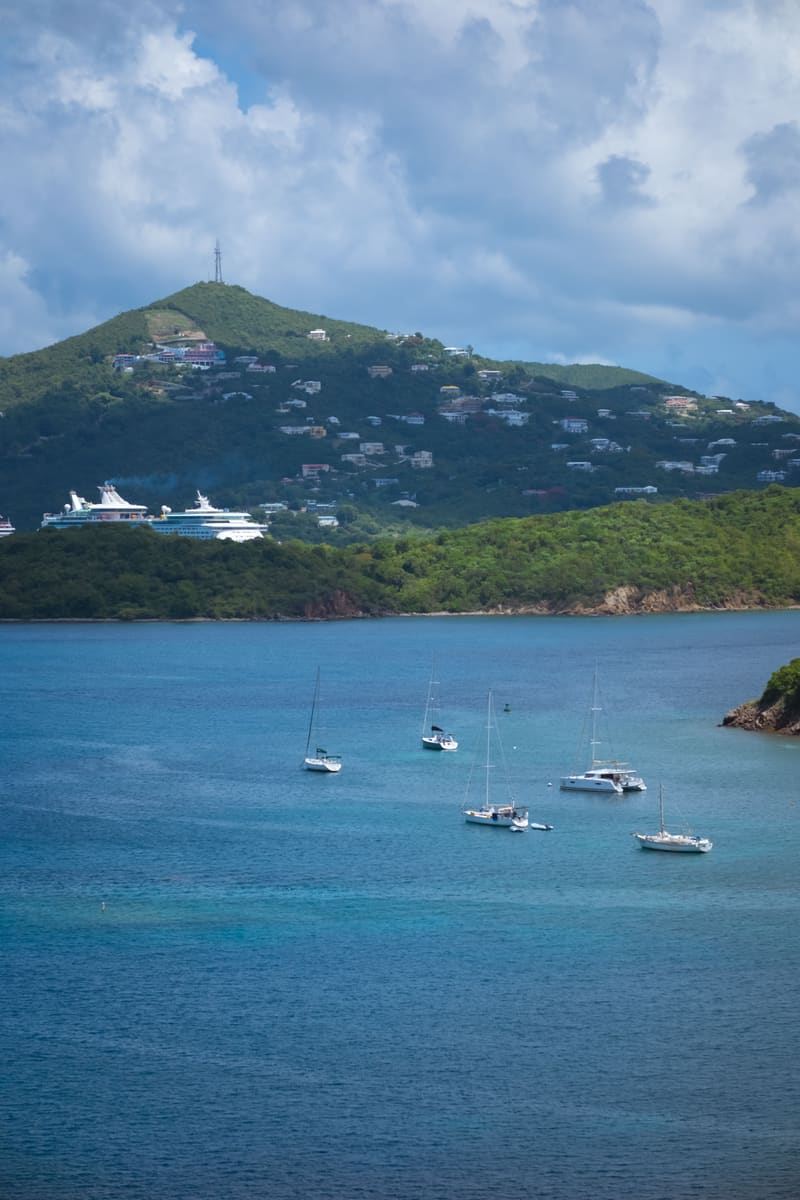 Caribbean Bay — Antigua and Barbuda