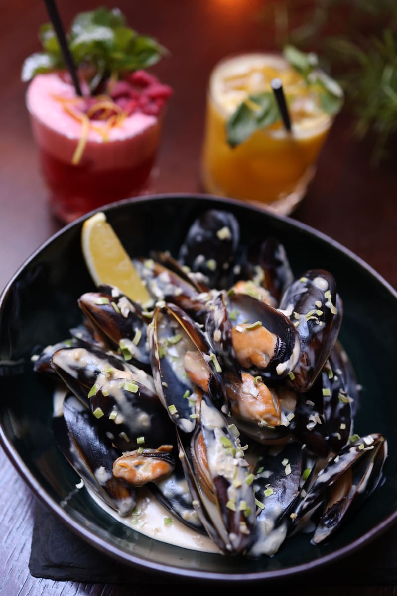 Mussels and Cocktails — Belgium