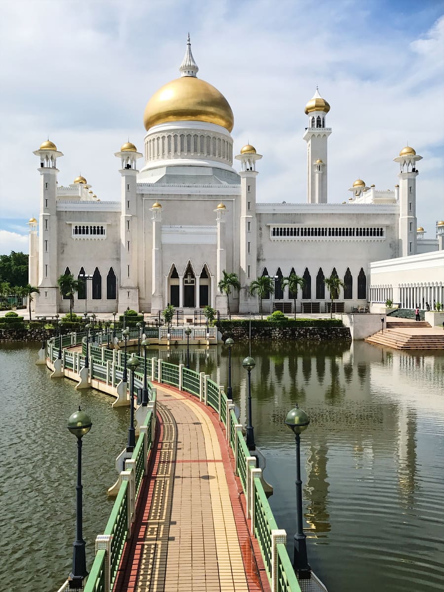 Omar Ali Mosque — Brunei