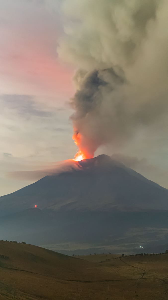 Volcano Eruption — Congo (Kinshasa)