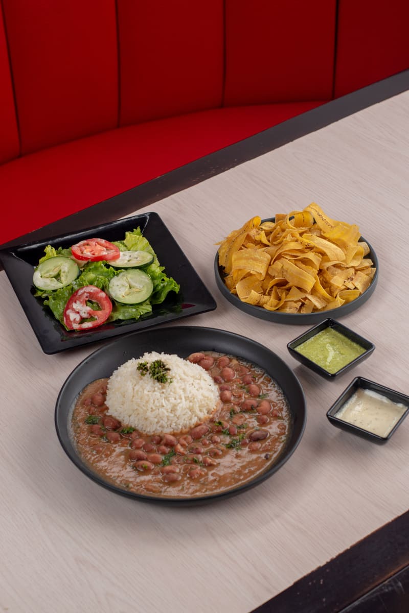 Latin Cuisine on Leaf — Dominican Republic