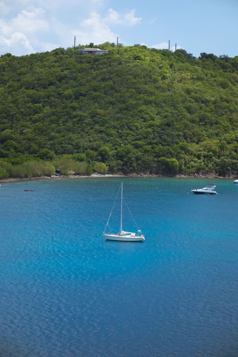 Sailboat Bay — Honduras