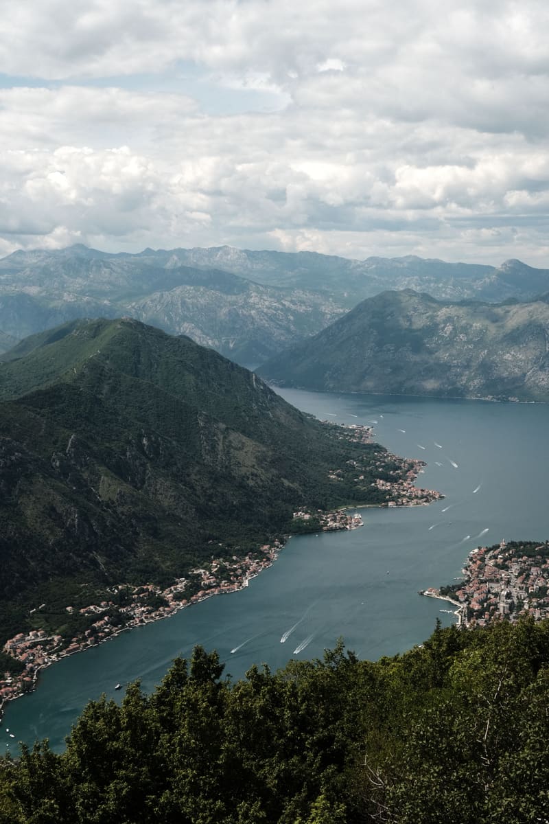Alpine Lake Boats — Montenegro