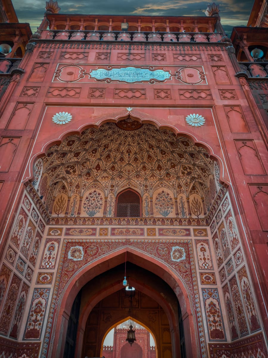 Badshahi Mosque — Pakistan