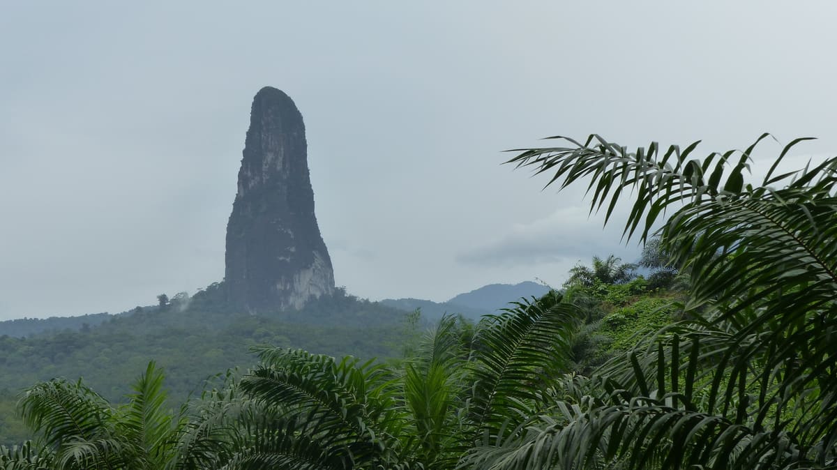 Pico Cão Grande — Sao Tome and Principe