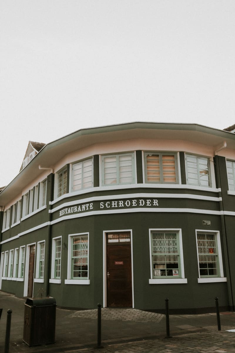 School of Arts — Suriname