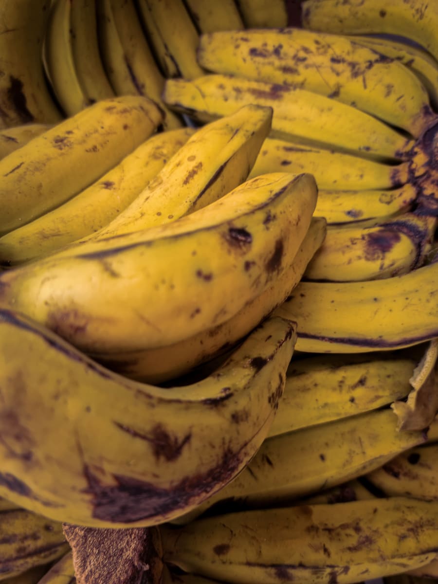 Market Bananas — Uganda