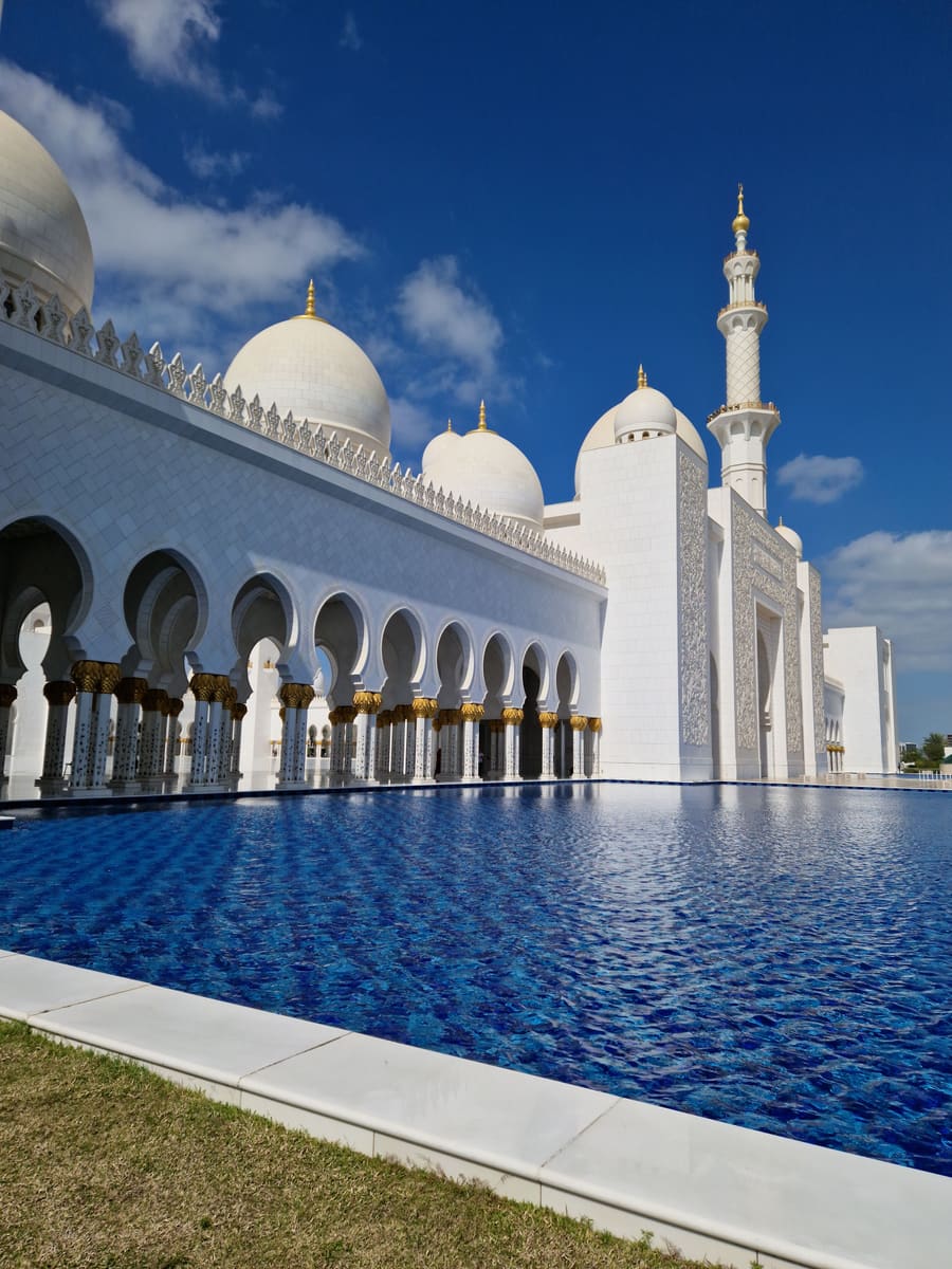 Mosque Reflection — United Arab Emirates