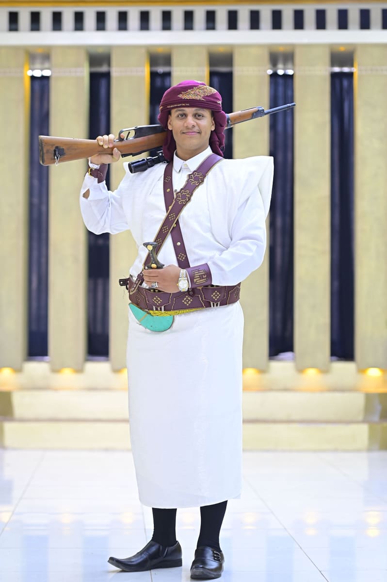 Man with Jambiya Dagger — Yemen